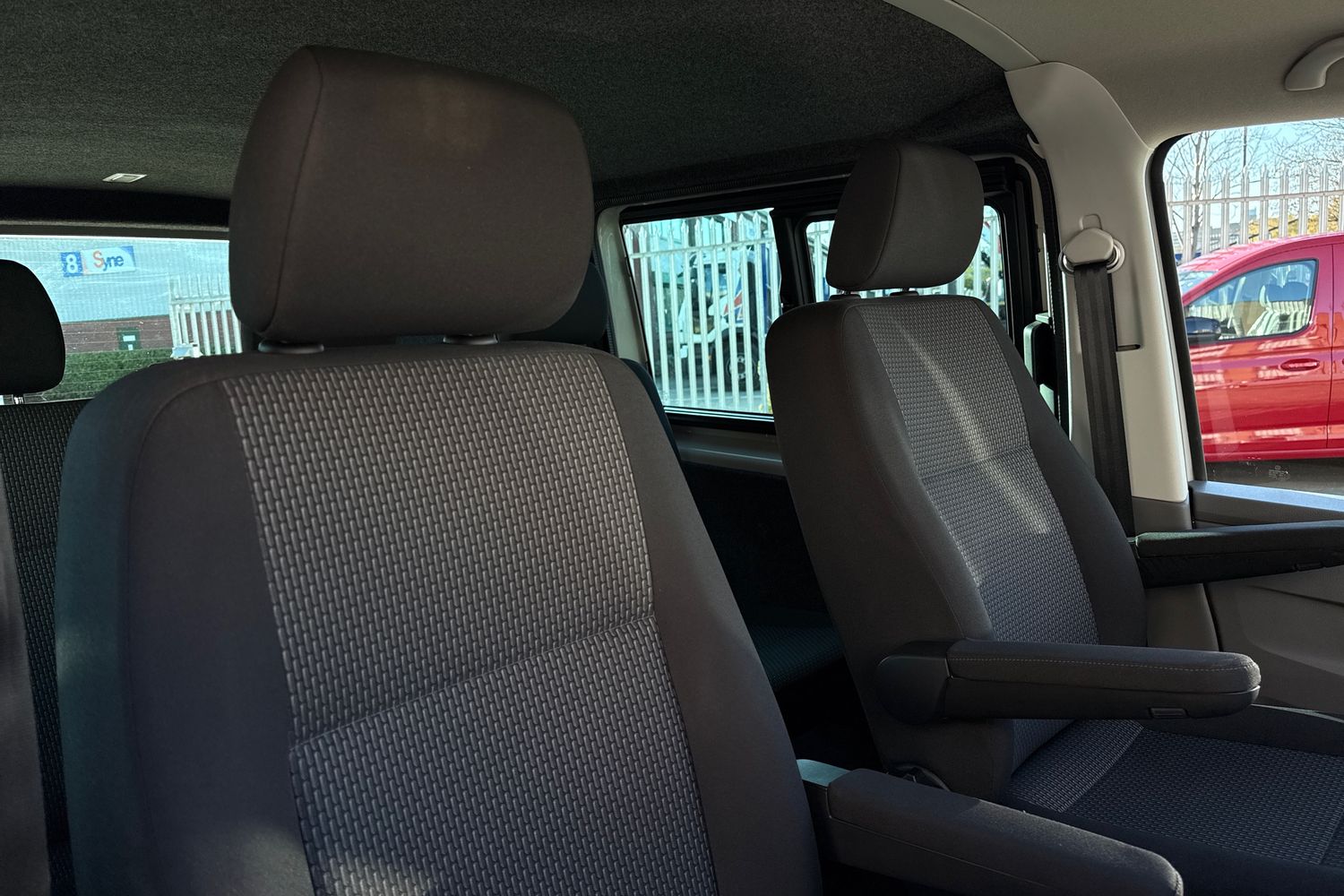 Used Volkswagen Transporter 2020 for sale - 76916388: Photo 24