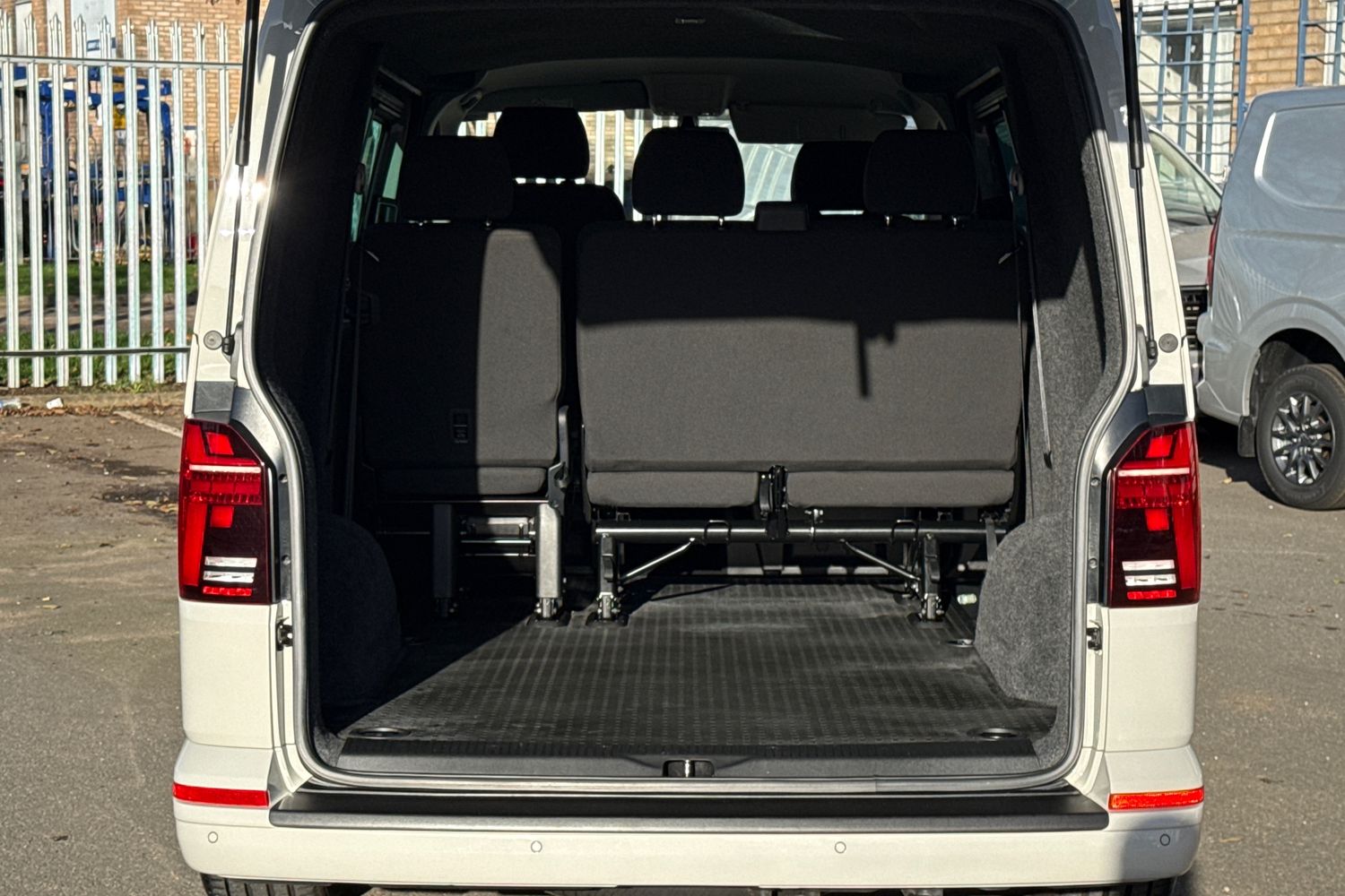 Used Volkswagen Transporter 2020 for sale - 76916388: Photo 7