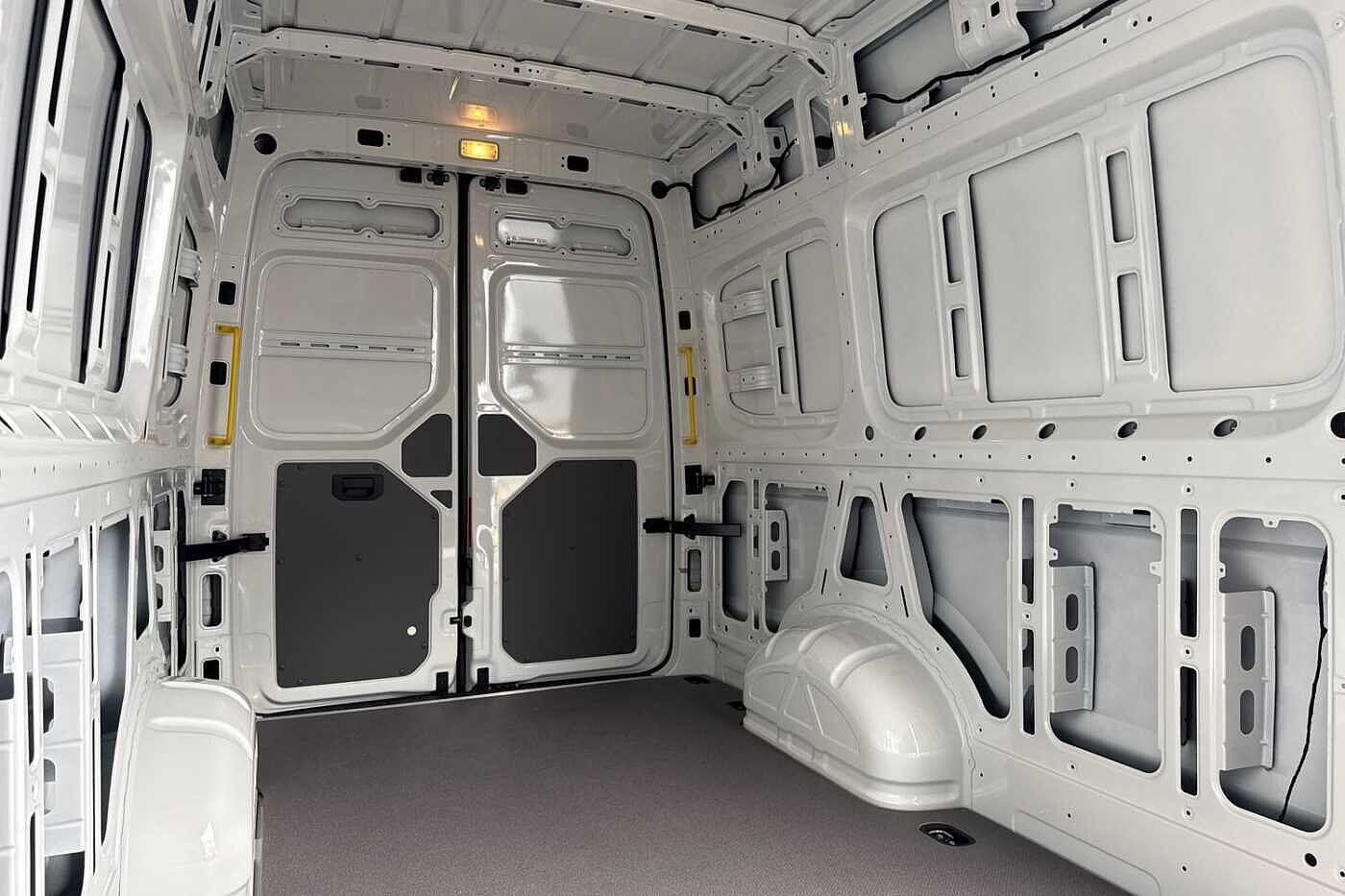 Used Volkswagen Crafter 2025 for sale - 77020274: Photo 29