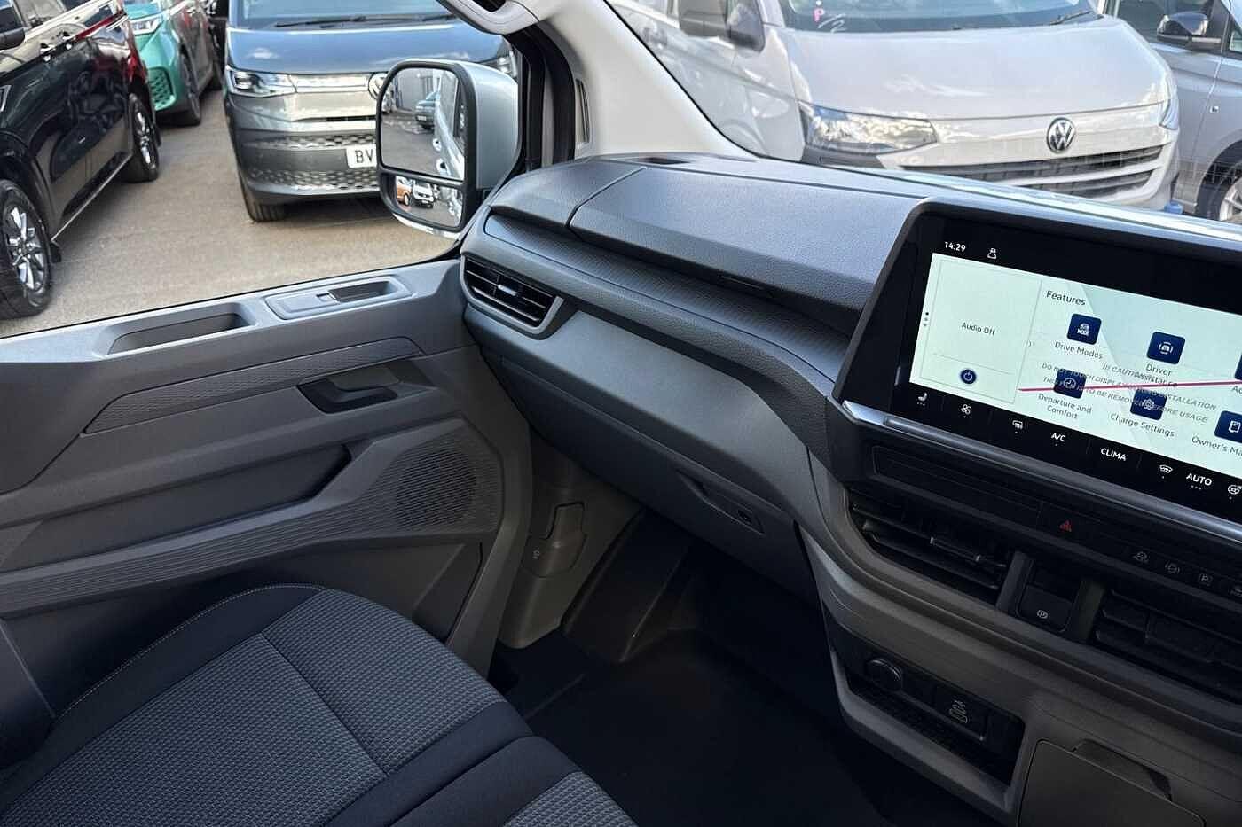 Used Volkswagen Transporter 2025 for sale - 77700691: Photo 14