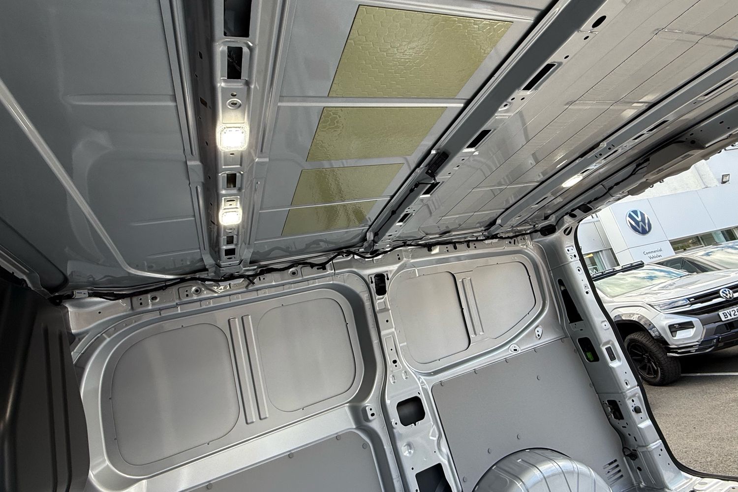 Used Volkswagen Transporter 2025 for sale - 76546216: Photo 44