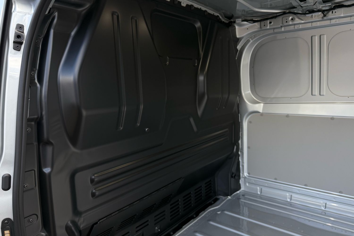 Used Volkswagen Transporter 2025 for sale - 76546216: Photo 46