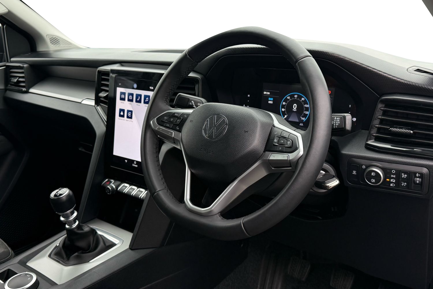 Used Volkswagen Amarok 2023 for sale - 77812502: Photo 14