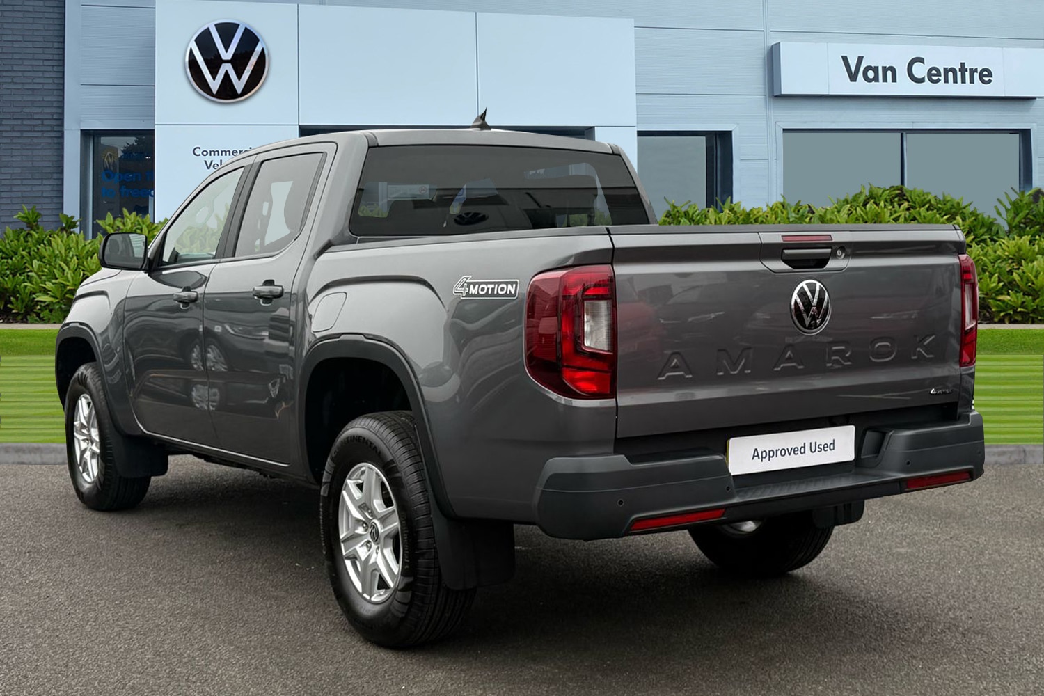 Used Volkswagen Amarok 2023 for sale - 77812502: Photo 2