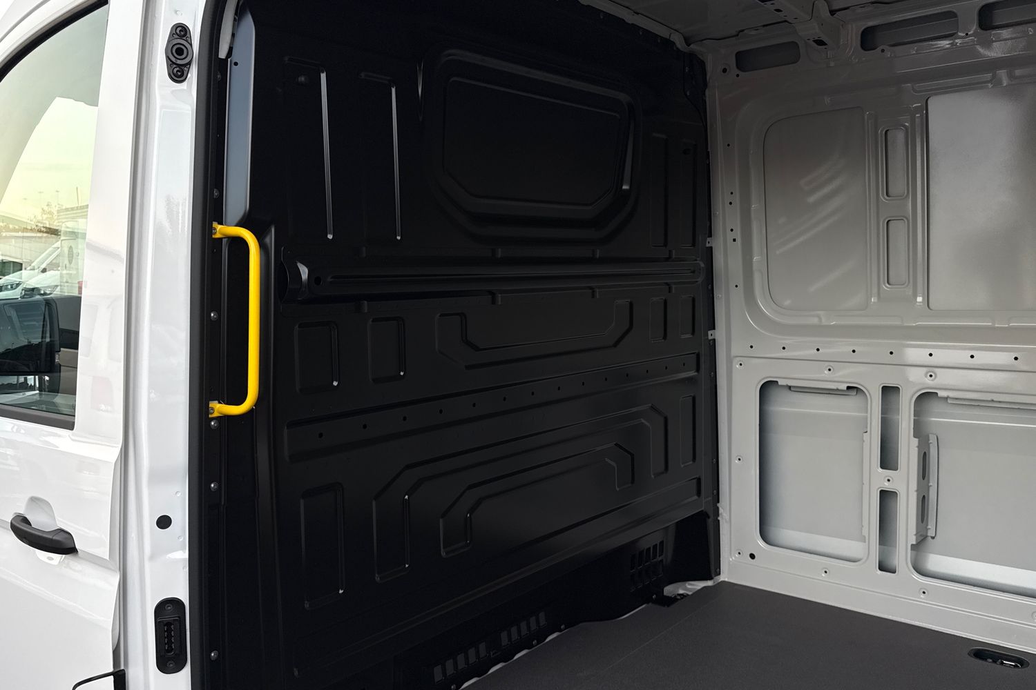 Used Volkswagen Crafter 2025 for sale - 76669023: Photo 45