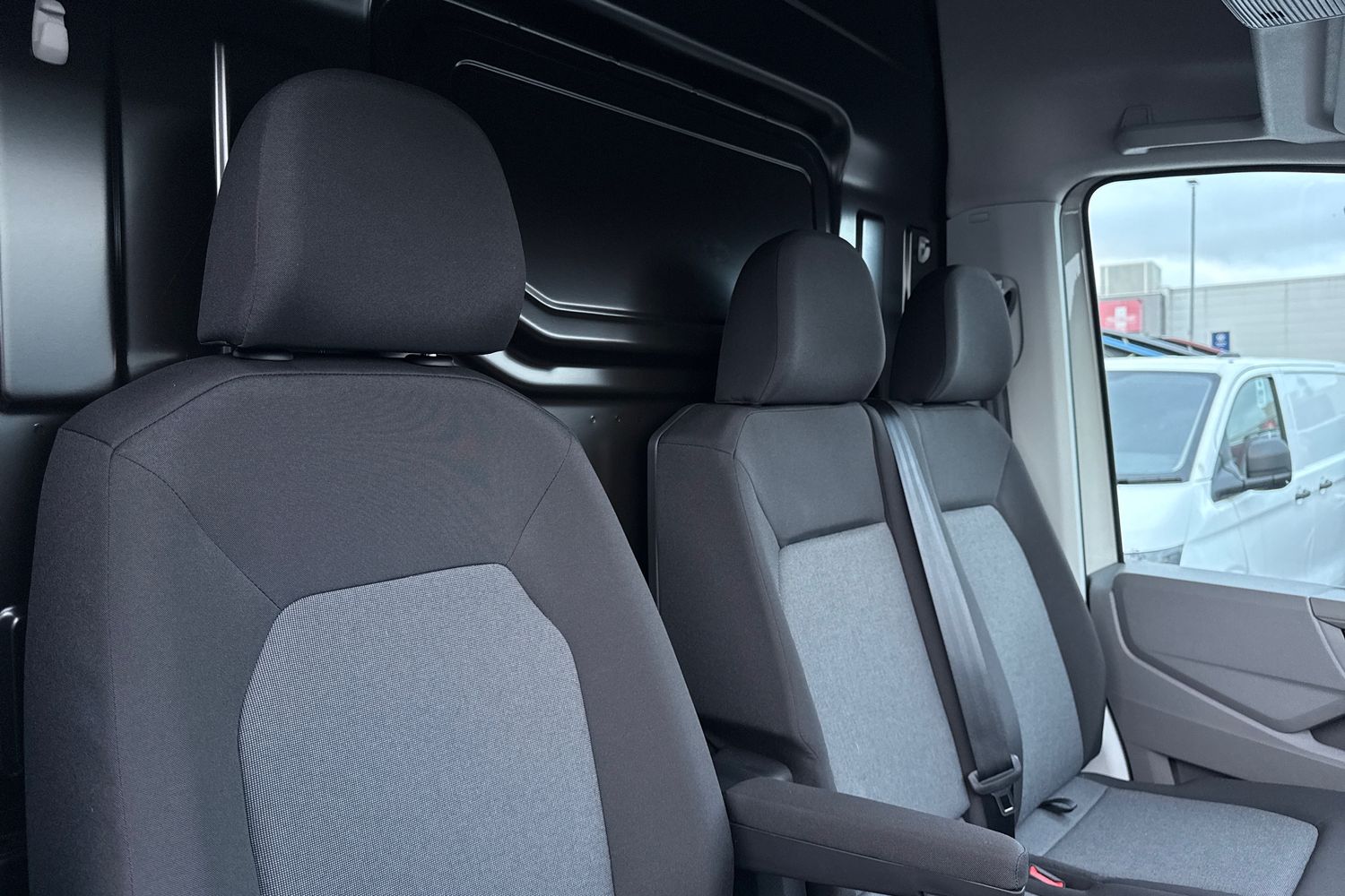 Used Volkswagen Crafter 2024 for sale - 77446465: Photo 24