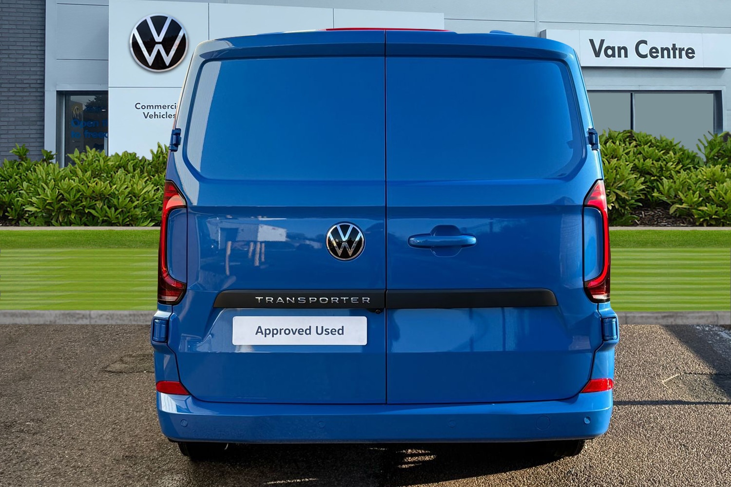Used Volkswagen Transporter 2025 for sale - 77093535: Photo 4