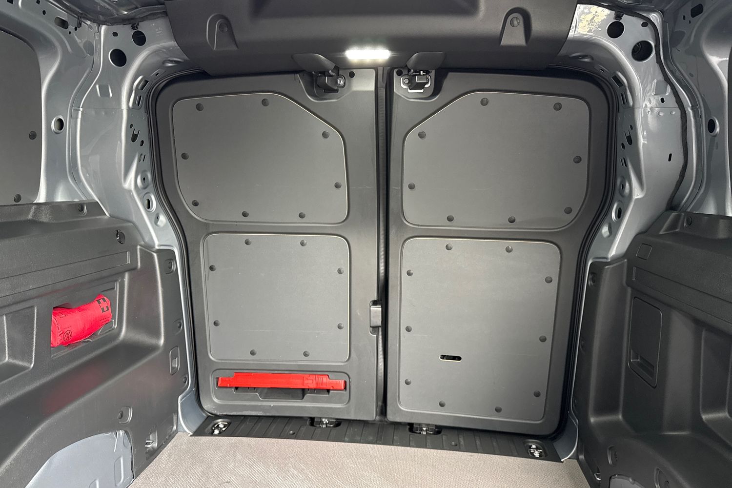 Used Volkswagen ID.Buzz 2024 for sale - 77589453: Photo 19