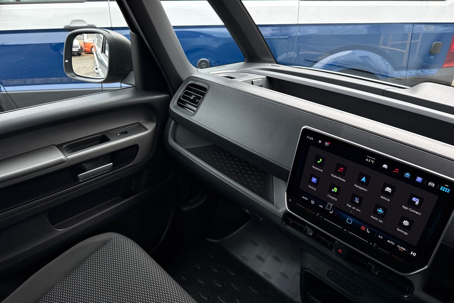 Used Volkswagen ID.Buzz 2024 for sale - 77589453: Photo 20