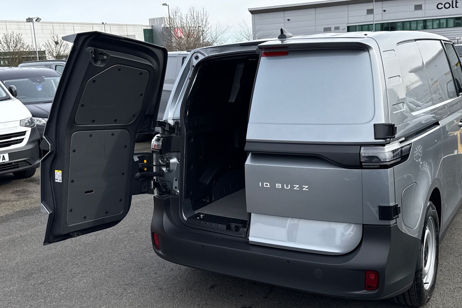 Used Volkswagen ID.Buzz 2024 for sale - 77589453: Photo 39