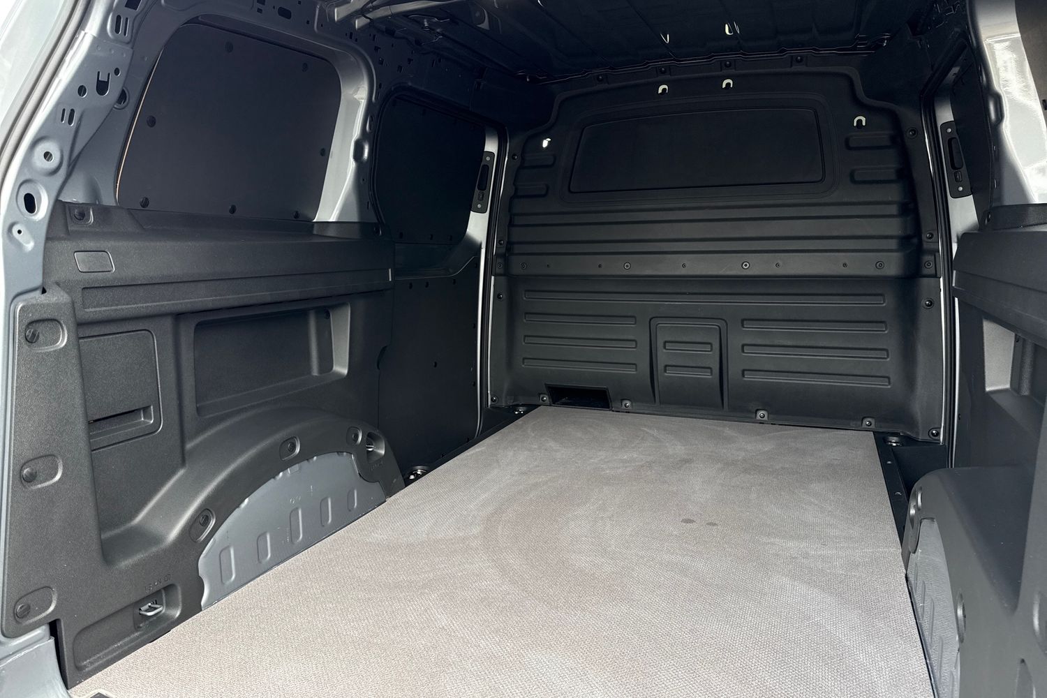 Used Volkswagen ID.Buzz 2024 for sale - 77589453: Photo 42