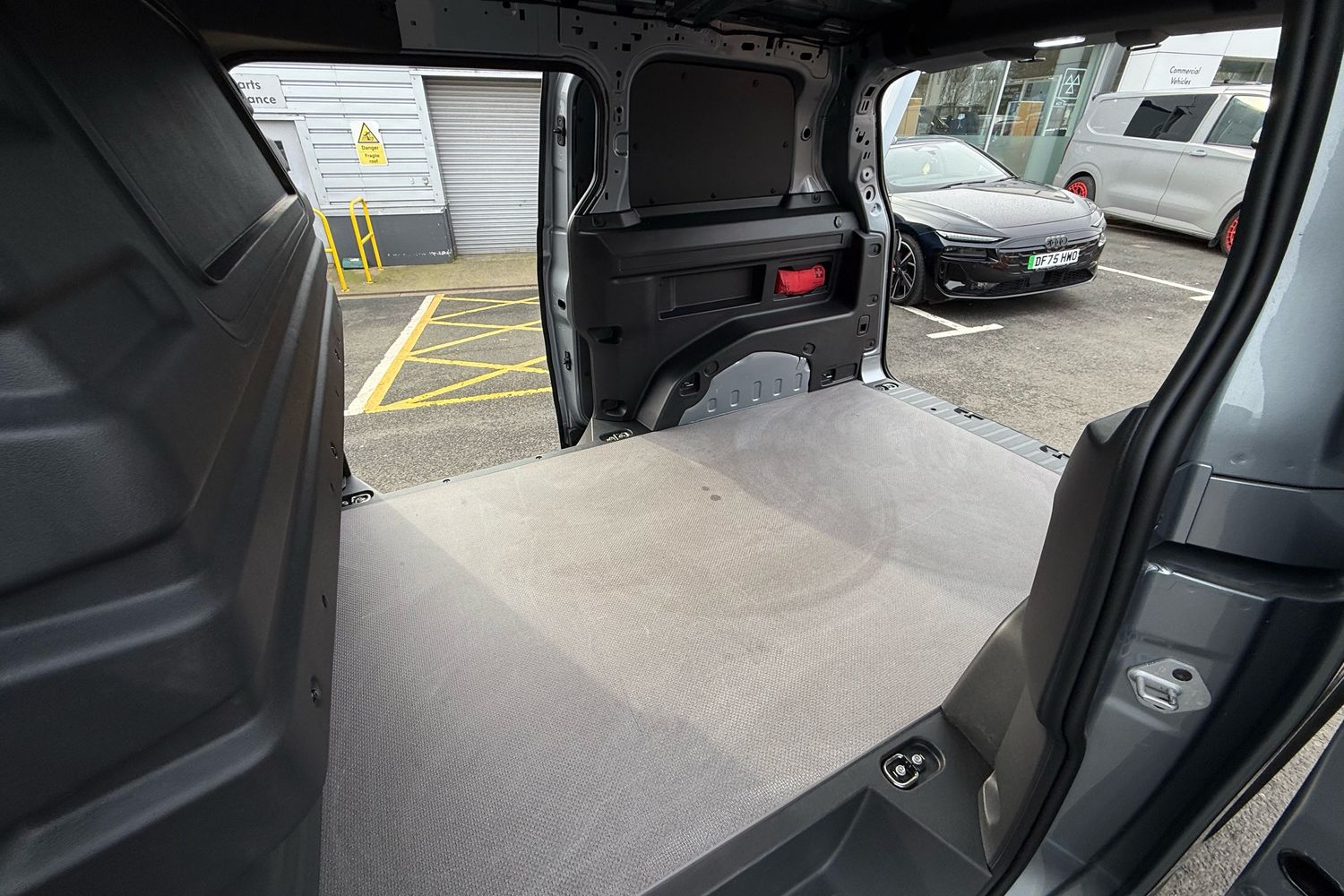 Used Volkswagen ID.Buzz 2024 for sale - 77589453: Photo 47