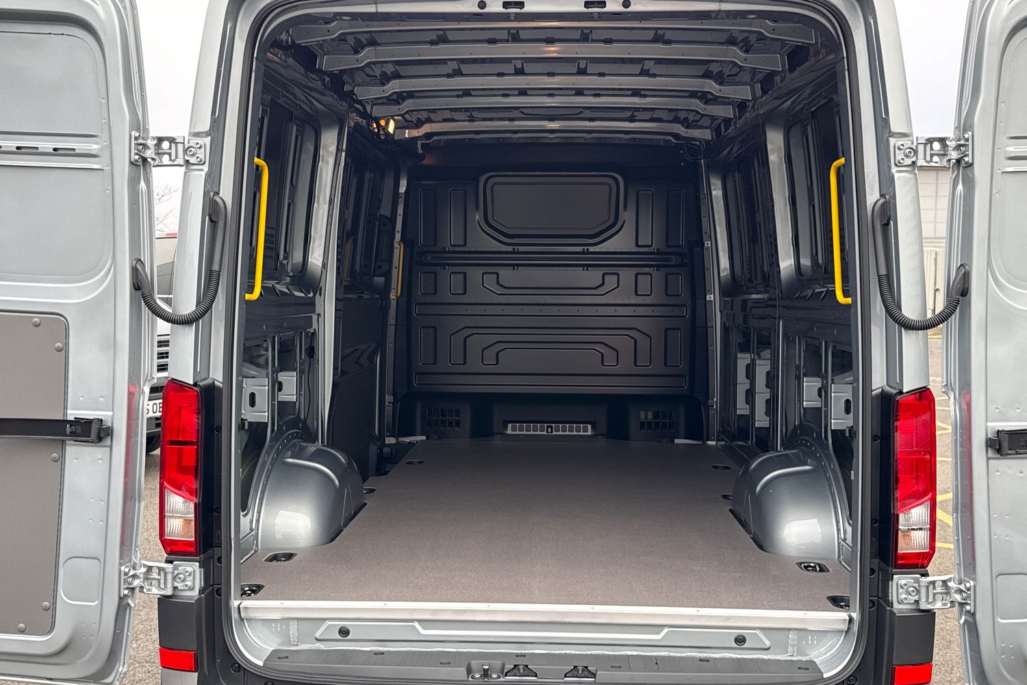 Used Volkswagen Crafter 2025 for sale - 76515882: Photo 6