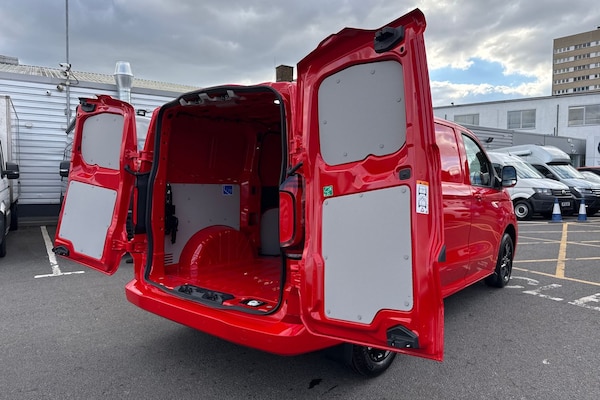 Used Volkswagen Transporter 2025 for sale - 76148958: Photo 31