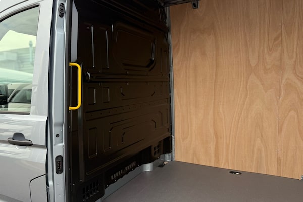 Used Volkswagen Crafter 2025 for sale - 76156436: Photo 48