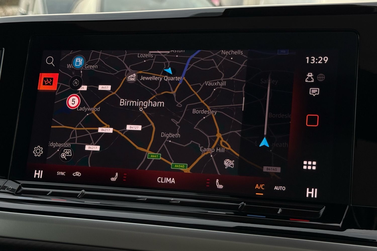 Used Volkswagen Multivan 2025 for sale - 77675076: Photo 17