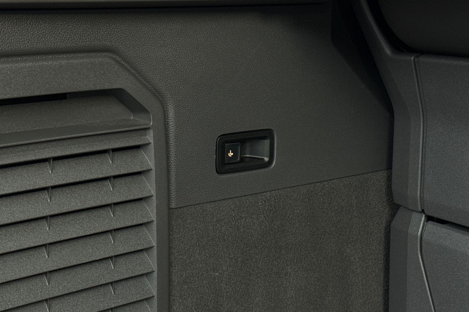 Used Volkswagen Multivan 2025 for sale - 77675076: Photo 45