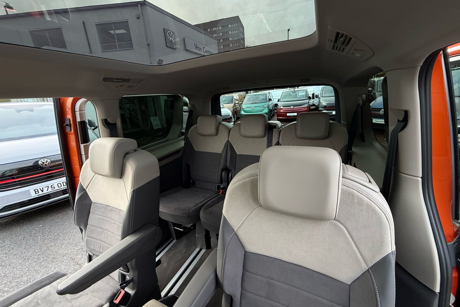 Used Volkswagen Multivan 2025 for sale - 77675076: Photo 49