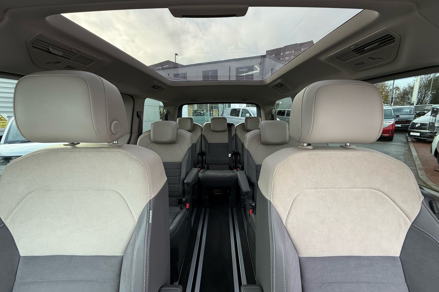 Used Volkswagen Multivan 2025 for sale - 77675076: Photo 55