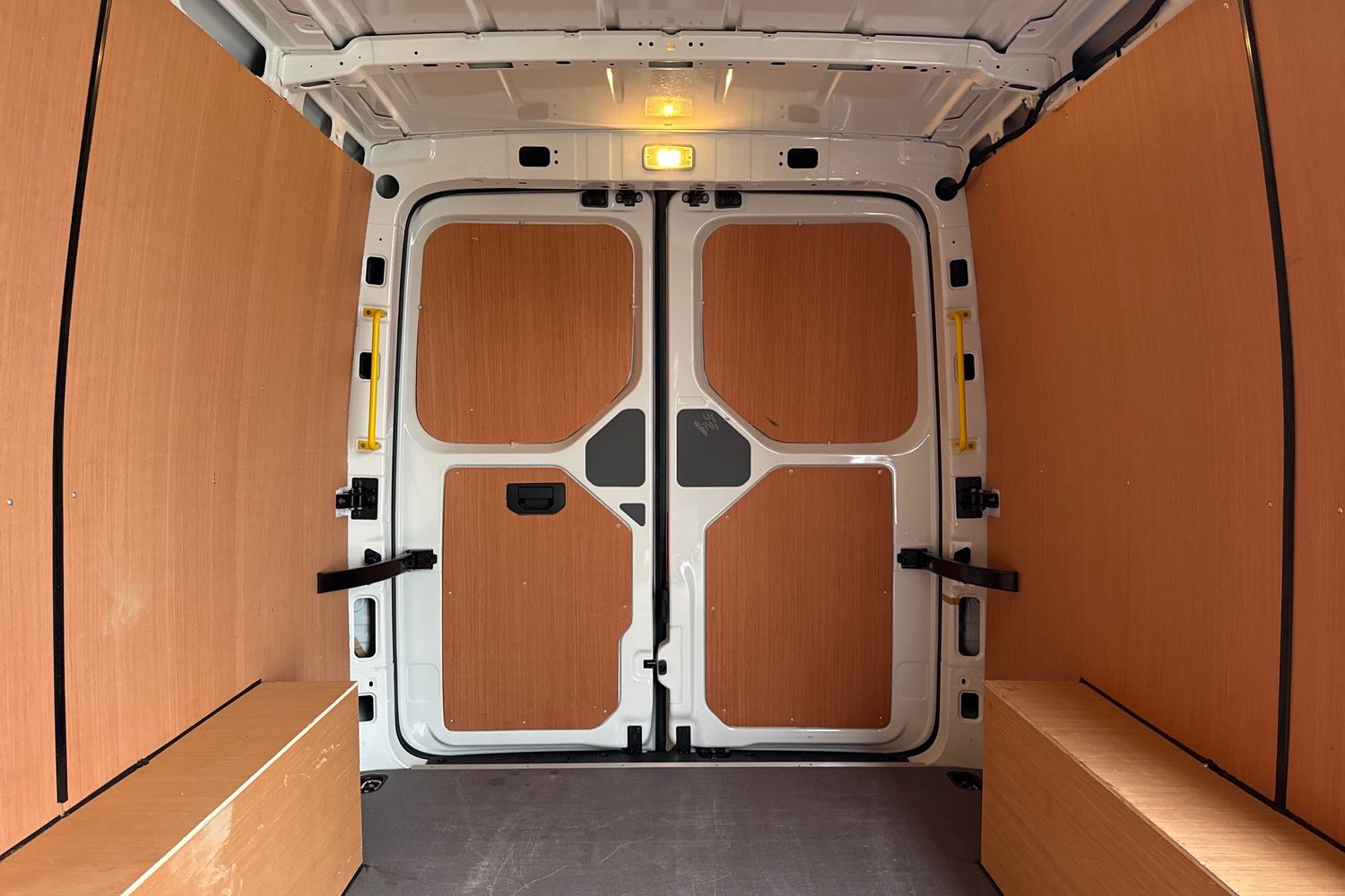 Used Volkswagen Crafter 2025 for sale - 76934336: Photo 32