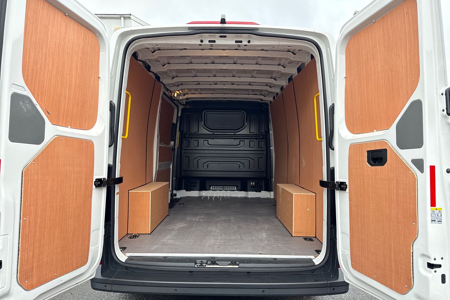 Used Volkswagen Crafter 2025 for sale - 76934336: Photo 6