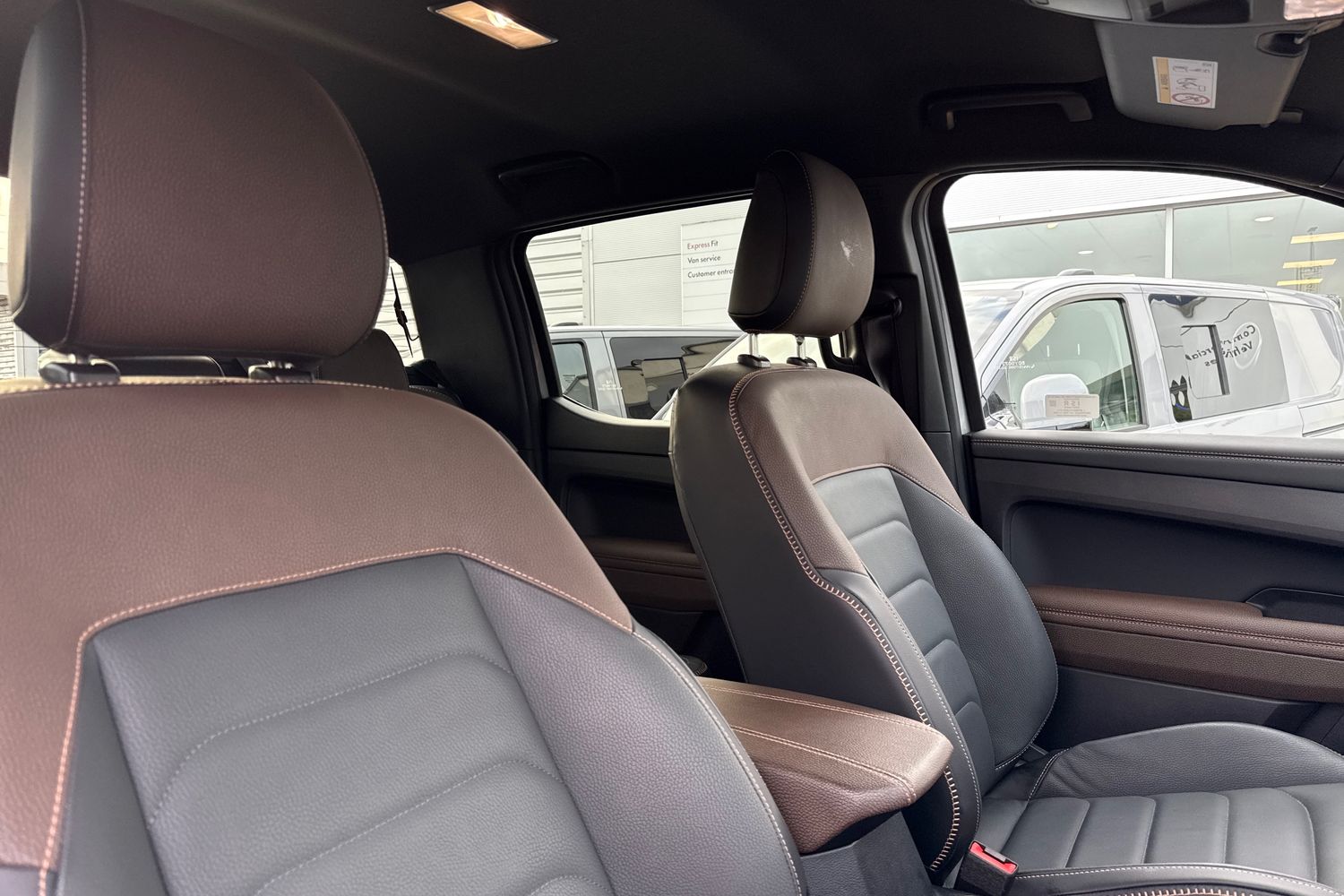 Used Volkswagen Amarok 2025 for sale - 76298656: Photo 23
