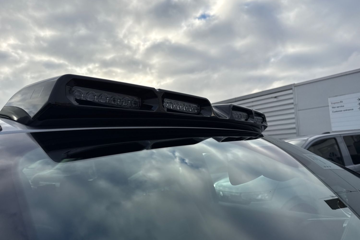 Used Volkswagen Amarok 2025 for sale - 76298656: Photo 35