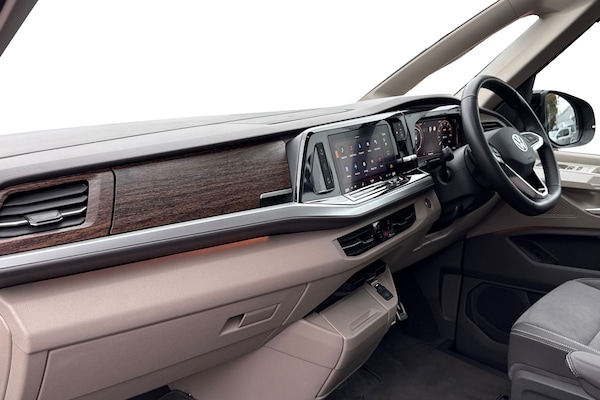 Used Volkswagen Multivan 2025 for sale - 76272422: Photo 15