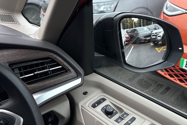 Used Volkswagen Multivan 2025 for sale - 76272422: Photo 21