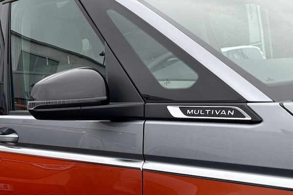 Used Volkswagen Multivan 2025 for sale - 76272422: Photo 27