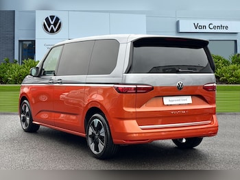 Used Volkswagen Multivan 2025 for sale - 76272422: Photo 2