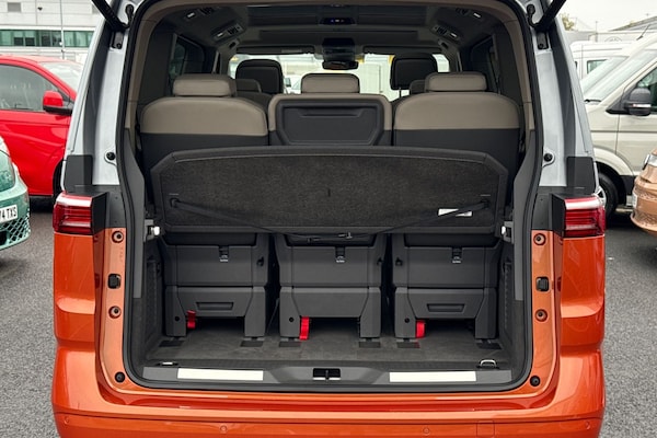 Used Volkswagen Multivan 2025 for sale - 76272422: Photo 7
