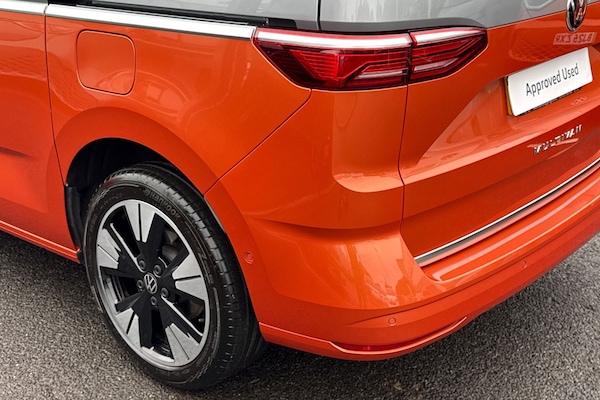 Used Volkswagen Multivan 2025 for sale - 76272422: Photo 8