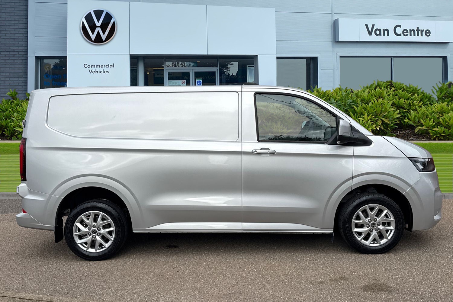 Used Volkswagen Transporter 2025 for sale - 77649346: Photo 3