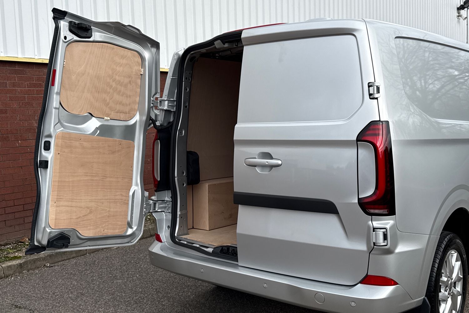 Used Volkswagen Transporter 2025 for sale - 77649346: Photo 42