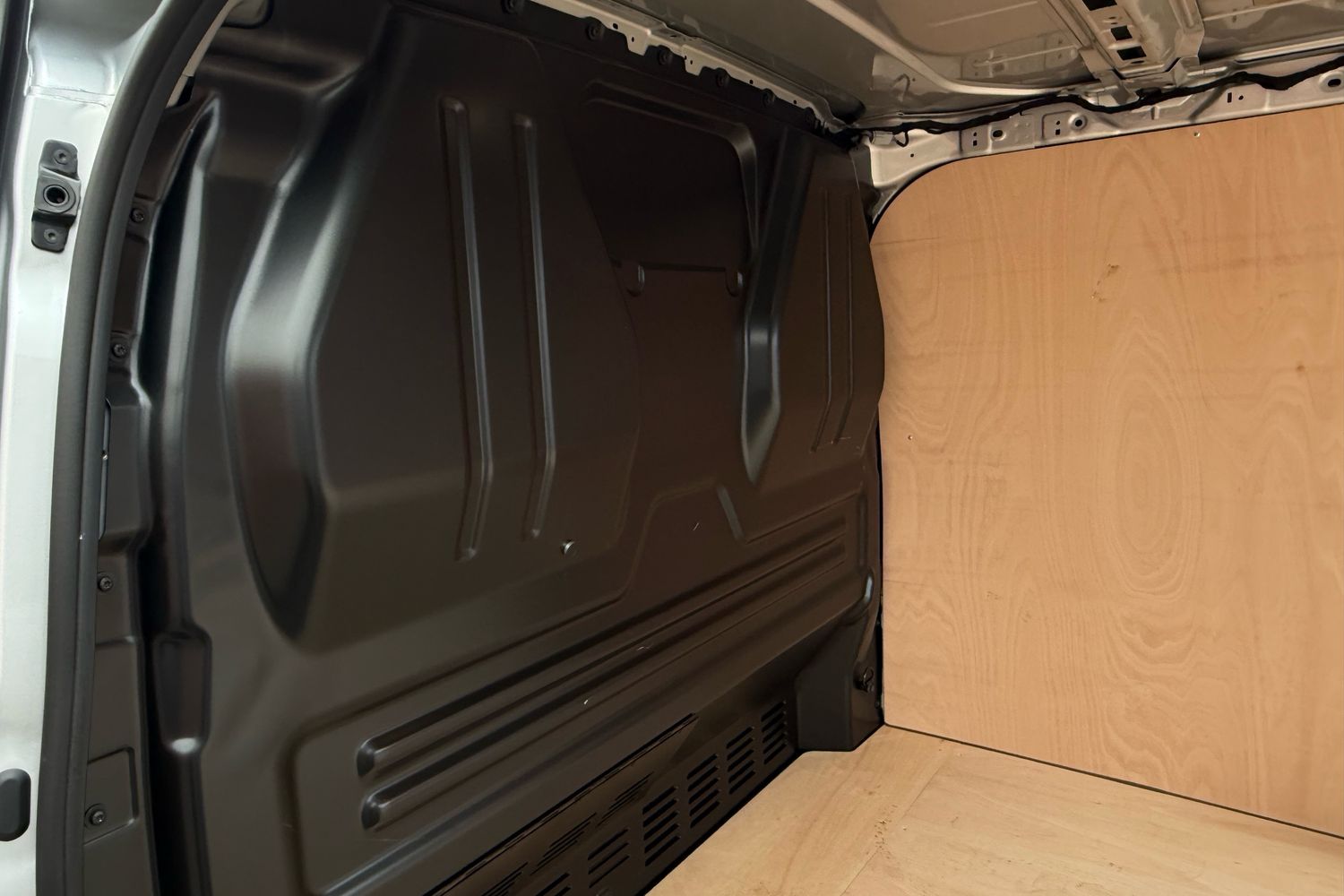 Used Volkswagen Transporter 2025 for sale - 77649346: Photo 48