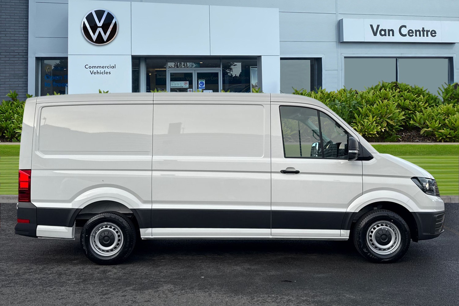 Used Volkswagen Crafter 2025 for sale - 77348271: Photo 3