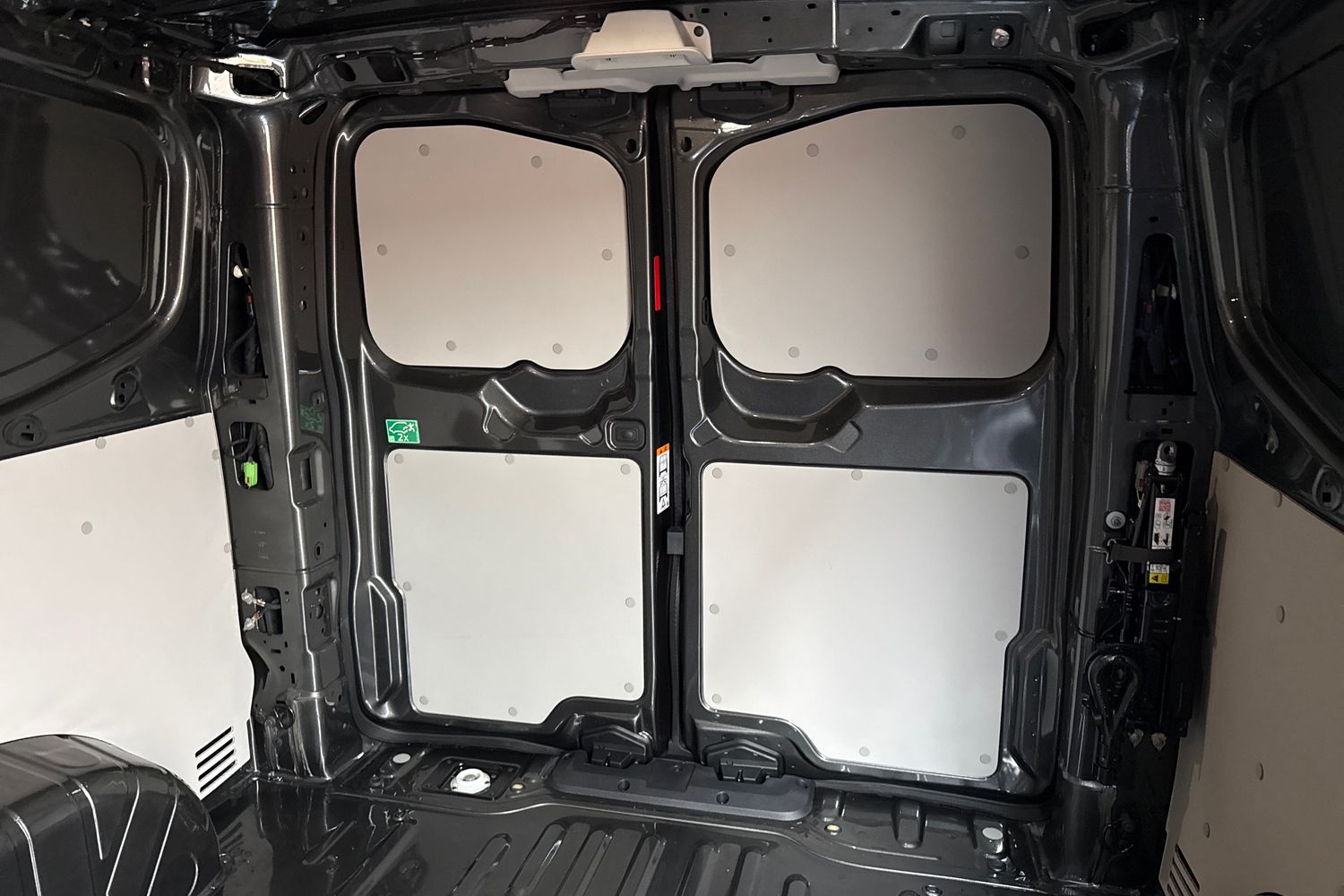 Used Volkswagen Transporter 2025 for sale - 77879204: Photo 18