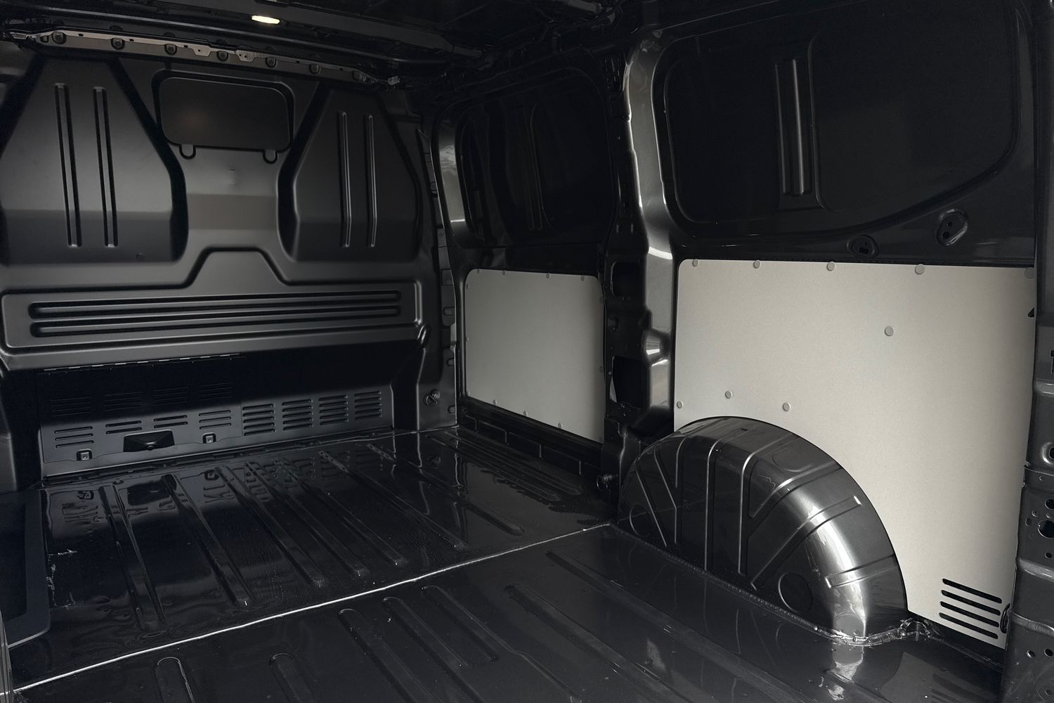 Used Volkswagen Transporter 2025 for sale - 77879204: Photo 44