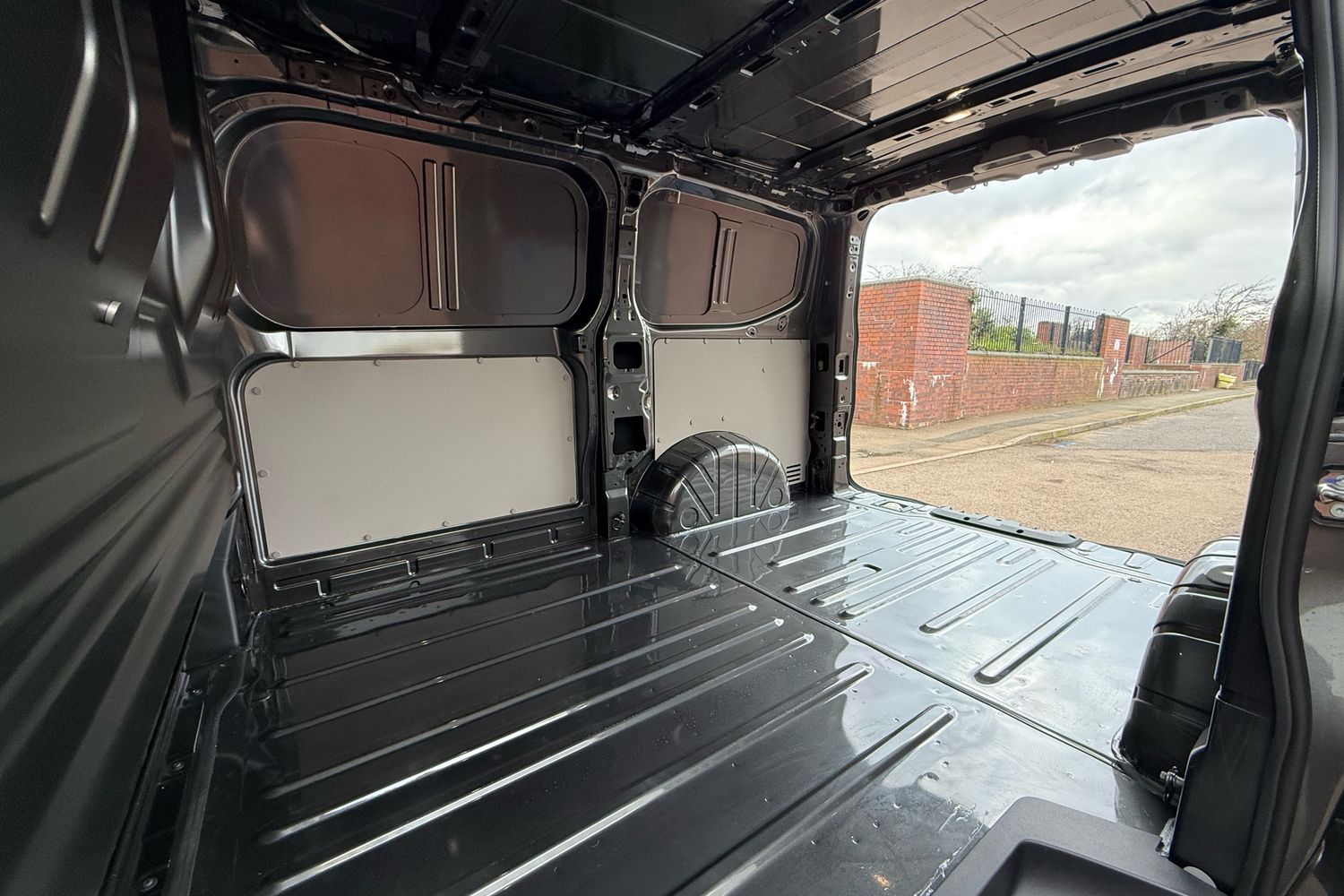 Used Volkswagen Transporter 2025 for sale - 77879204: Photo 45