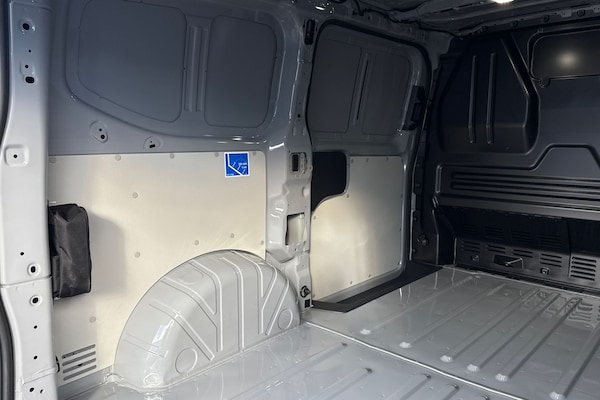 Used Volkswagen Transporter 2025 for sale - 76148849: Photo 37