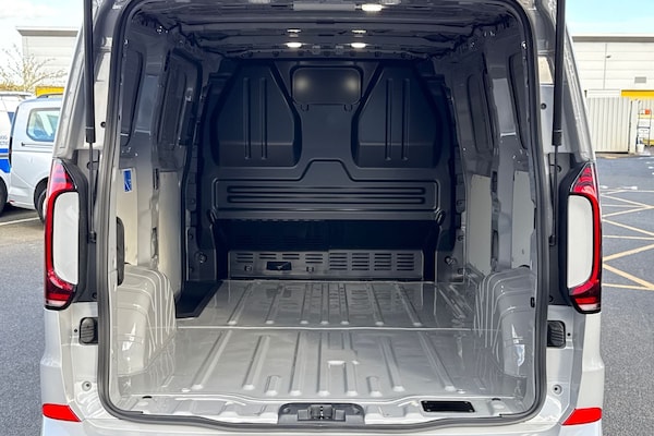 Used Volkswagen Transporter 2025 for sale - 76148849: Photo 6