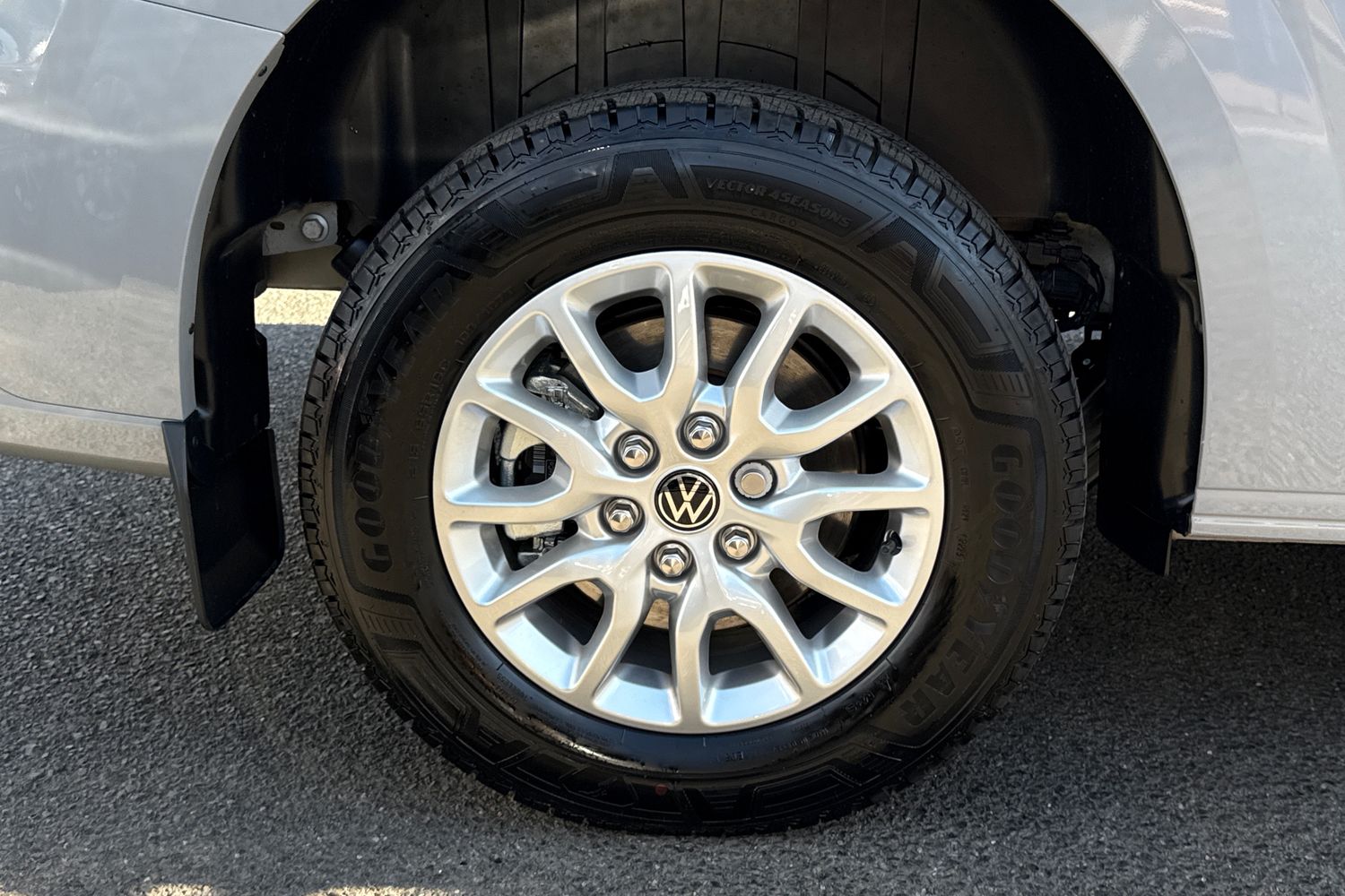 Used Volkswagen Transporter 2025 for sale - 76546183: Photo 10