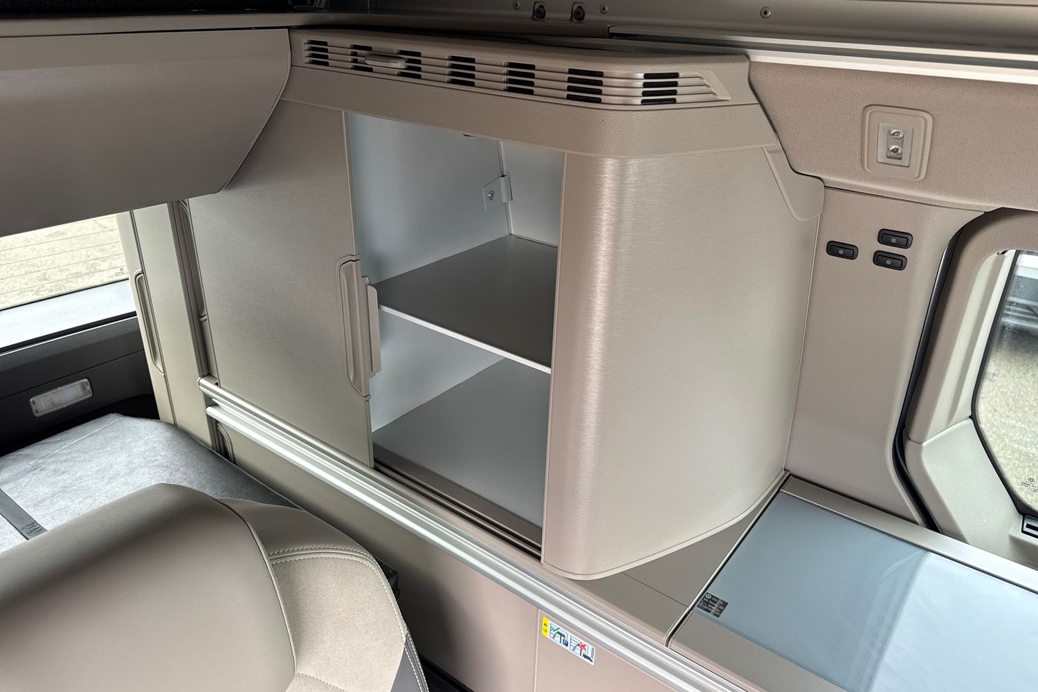 Used Volkswagen California 2025 for sale - 77589589: Photo 47