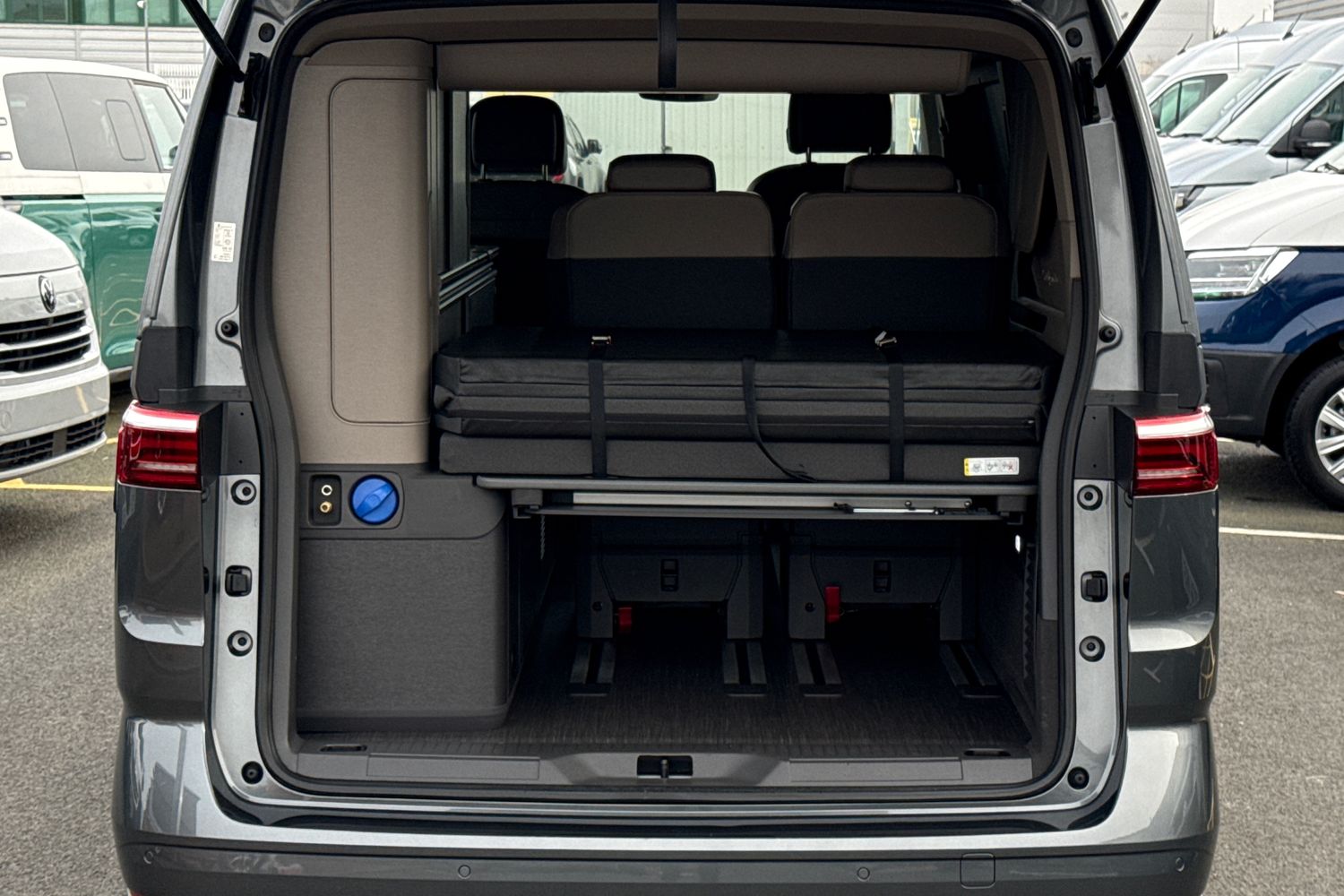 Used Volkswagen California 2025 for sale - 77589589: Photo 7