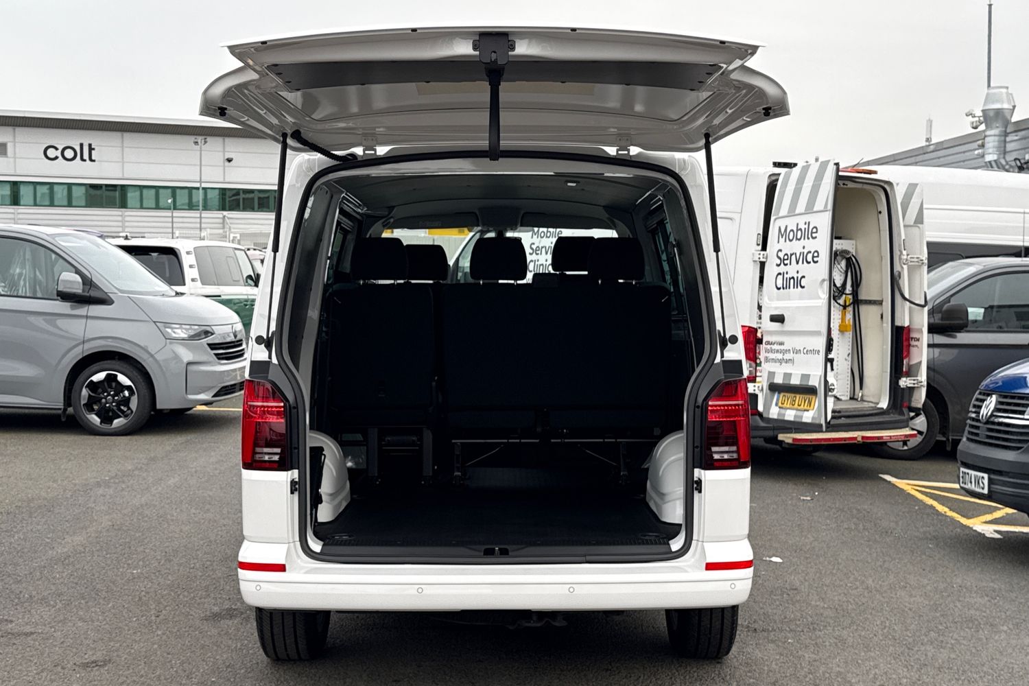 Used Volkswagen Transporter 2024 for sale - 77589575: Photo 39