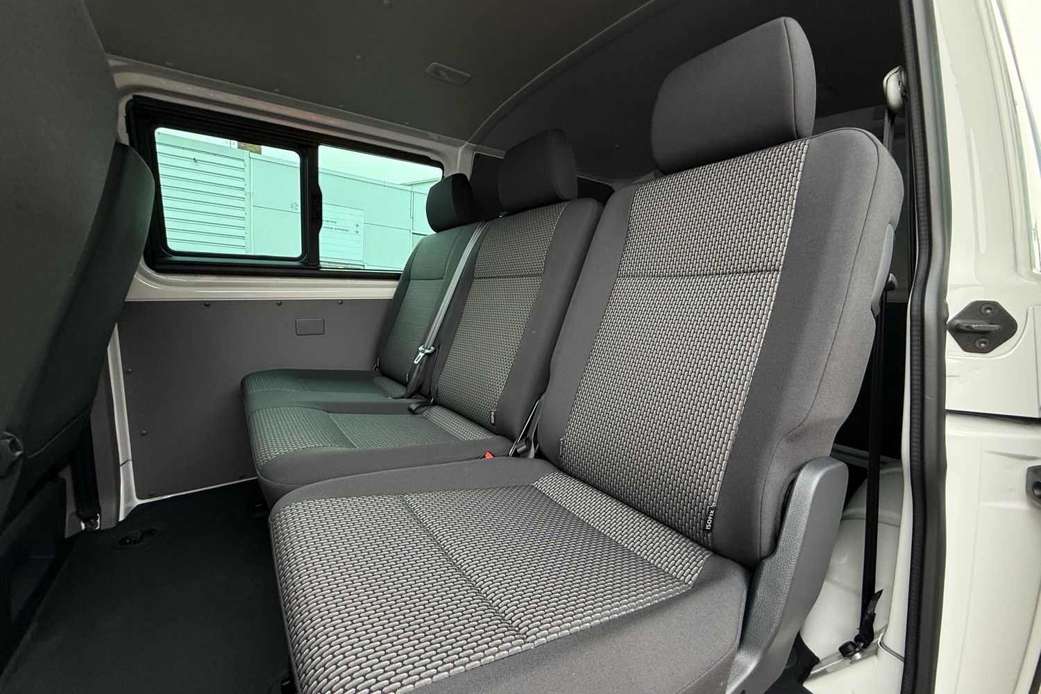 Used Volkswagen Transporter 2024 for sale - 77589575: Photo 43