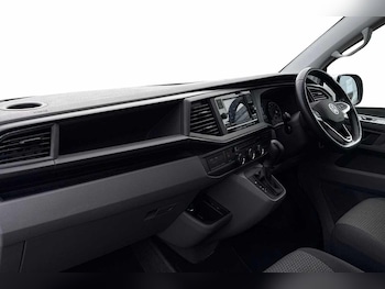 Used Volkswagen Transporter 2024 for sale - 77355437: Photo