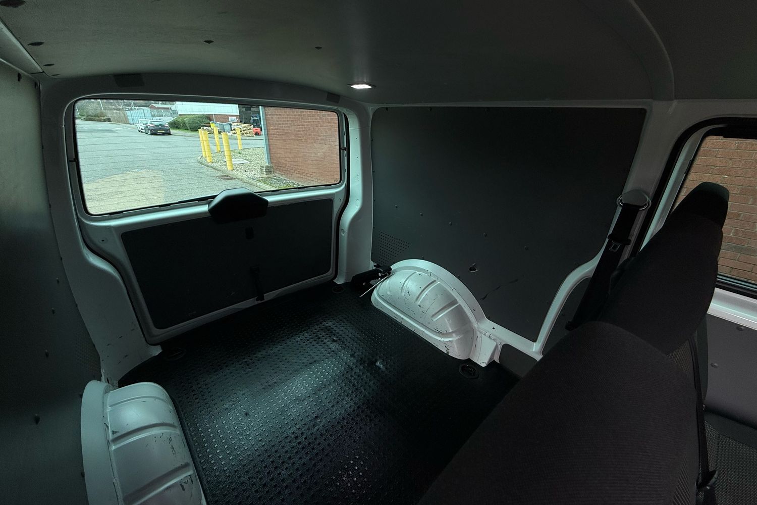 Used Volkswagen Transporter 2024 for sale - 77355437: Photo 41