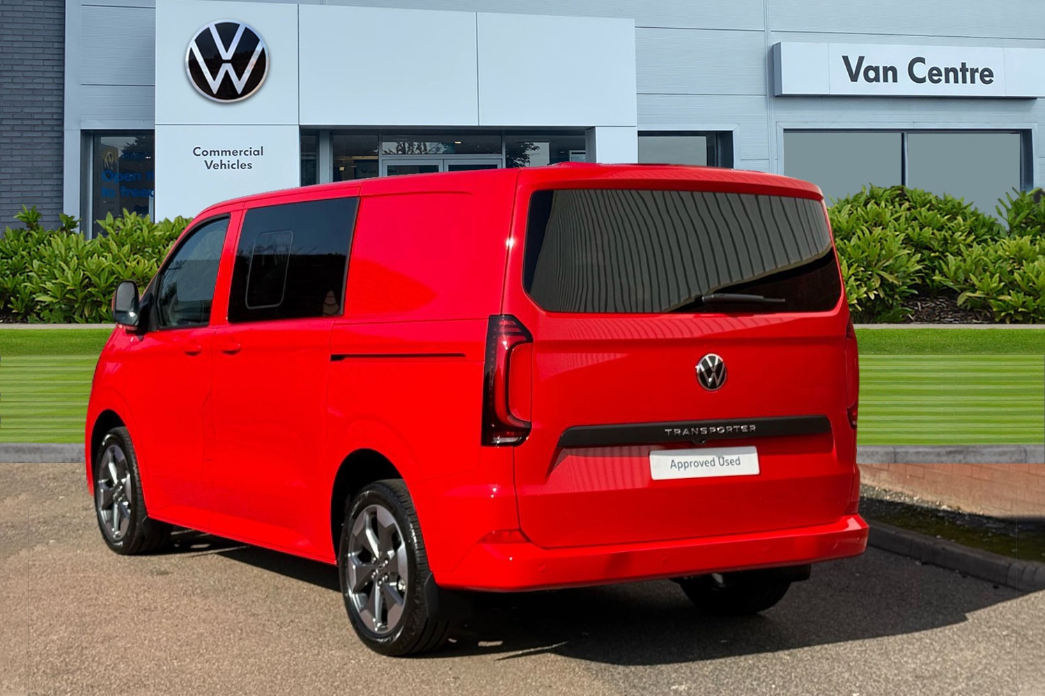 Used Volkswagen Transporter 2026 for sale - 78055851: Photo 2